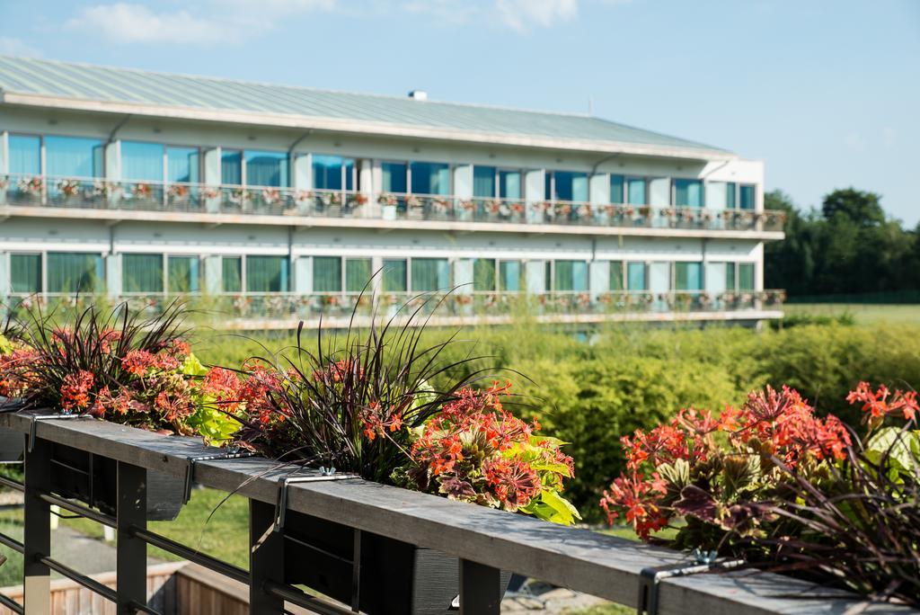 Hotel Barriere Ribeauville Exterior photo